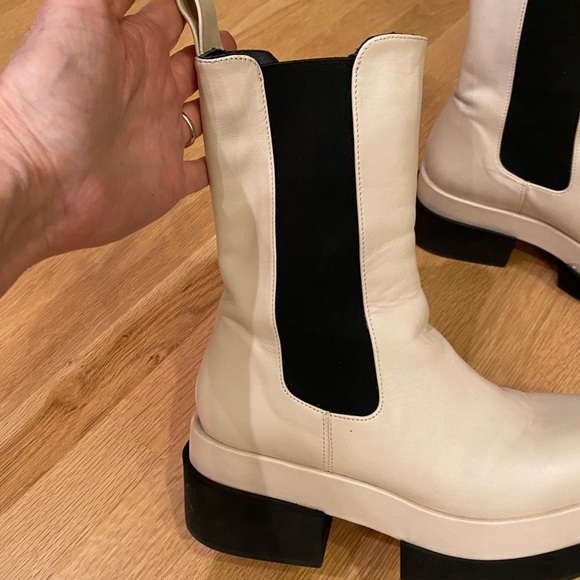 Paloma Barcelo Aimar Ivory Pull On Boot / Off White w Black / Womens Size 8 - Picture 10 of 15